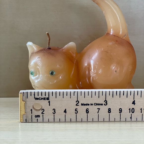 CERAMIC CAT AND CAT SHAPED CANDLE - Picture 3 of 16